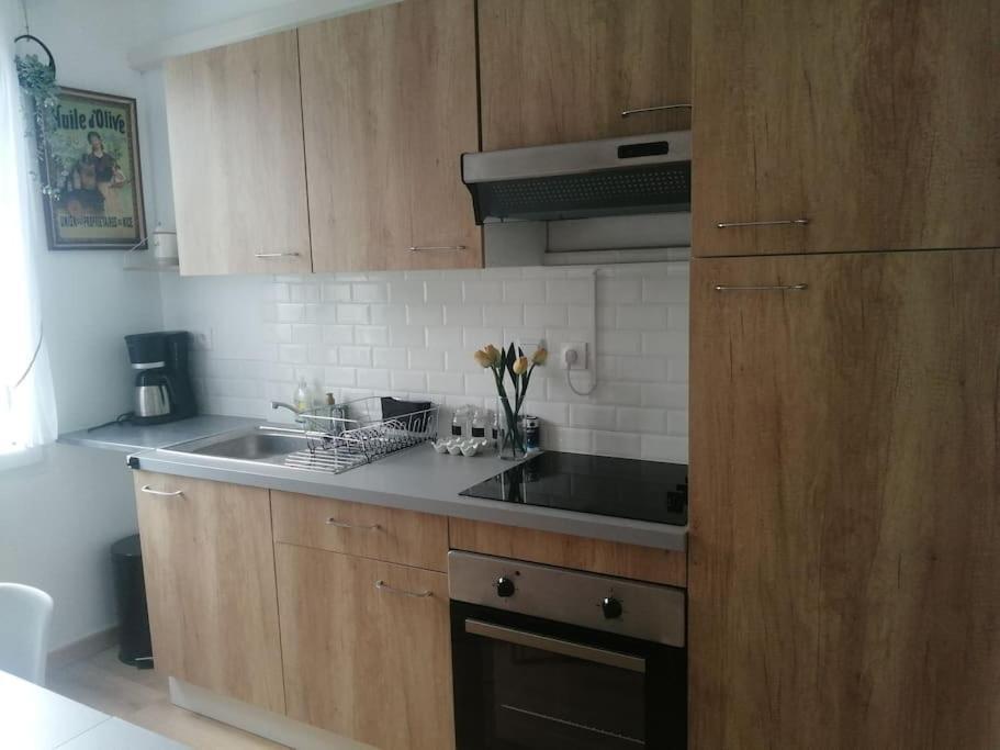 סנט-אברטין Maison " Bouton D'Or" Au Bord De L'Eau, A 10 Mn De Tours , Meuble Classe Une Etoile מראה חיצוני תמונה