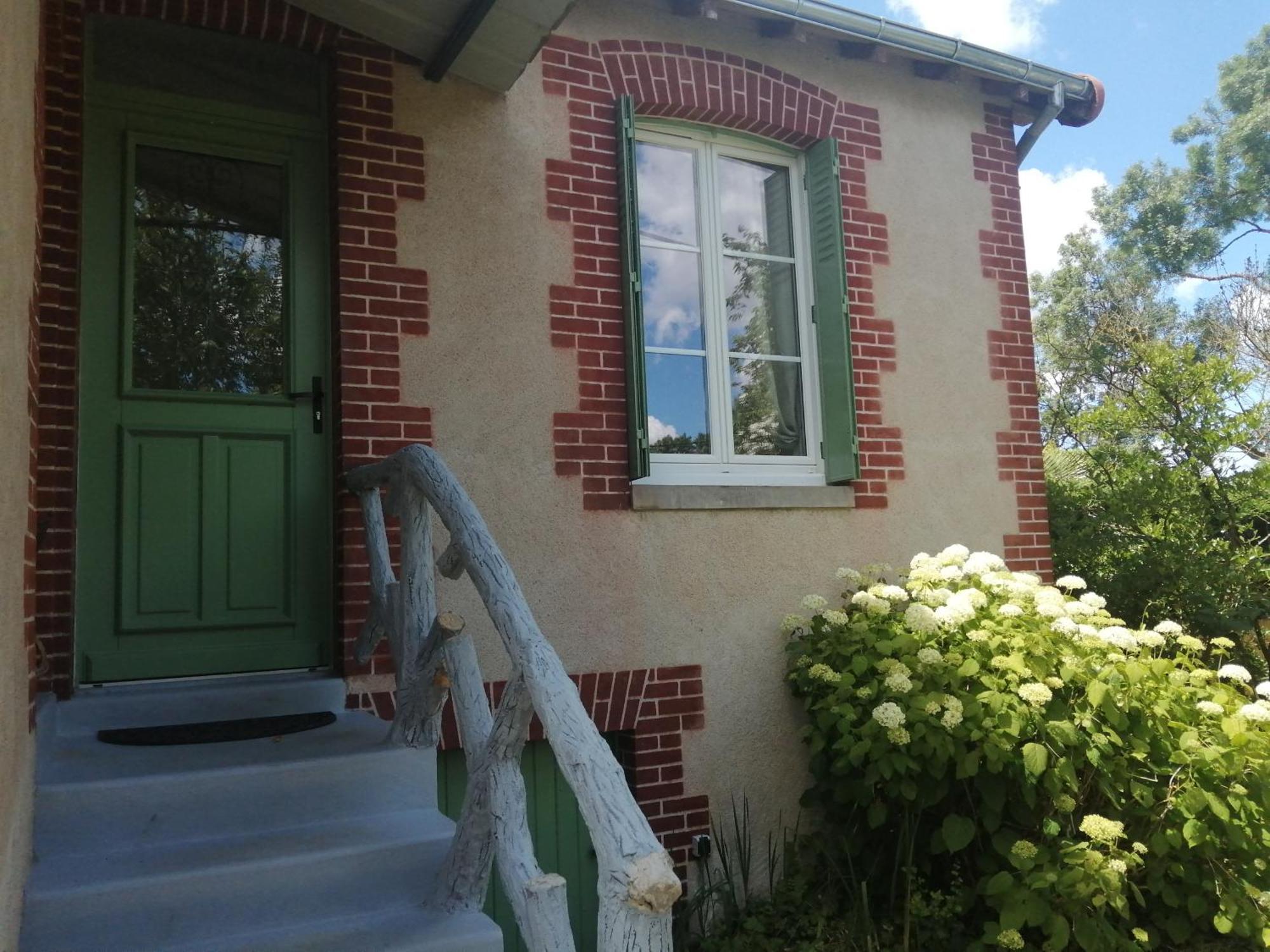 סנט-אברטין Maison " Bouton D'Or" Au Bord De L'Eau, A 10 Mn De Tours , Meuble Classe Une Etoile מראה חיצוני תמונה